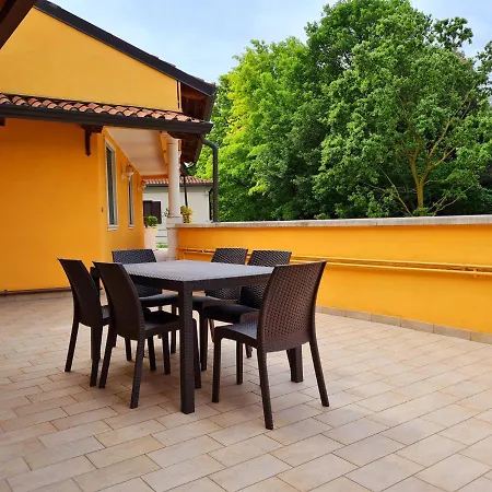 Casa Colonna شقة مونتيجروتو تيرمي