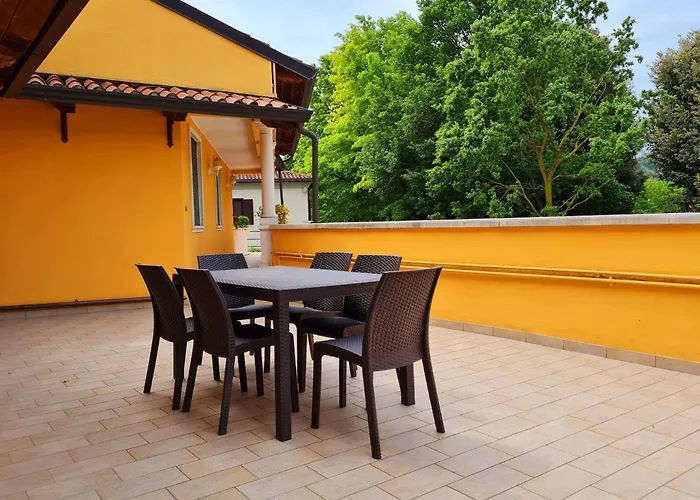 Casa Colonna شقة مونتيجروتو تيرمي